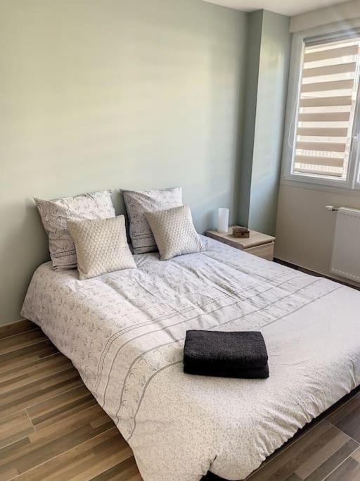 Le Jeanne Apartment กงเปียญ ภายนอก รูปภาพ